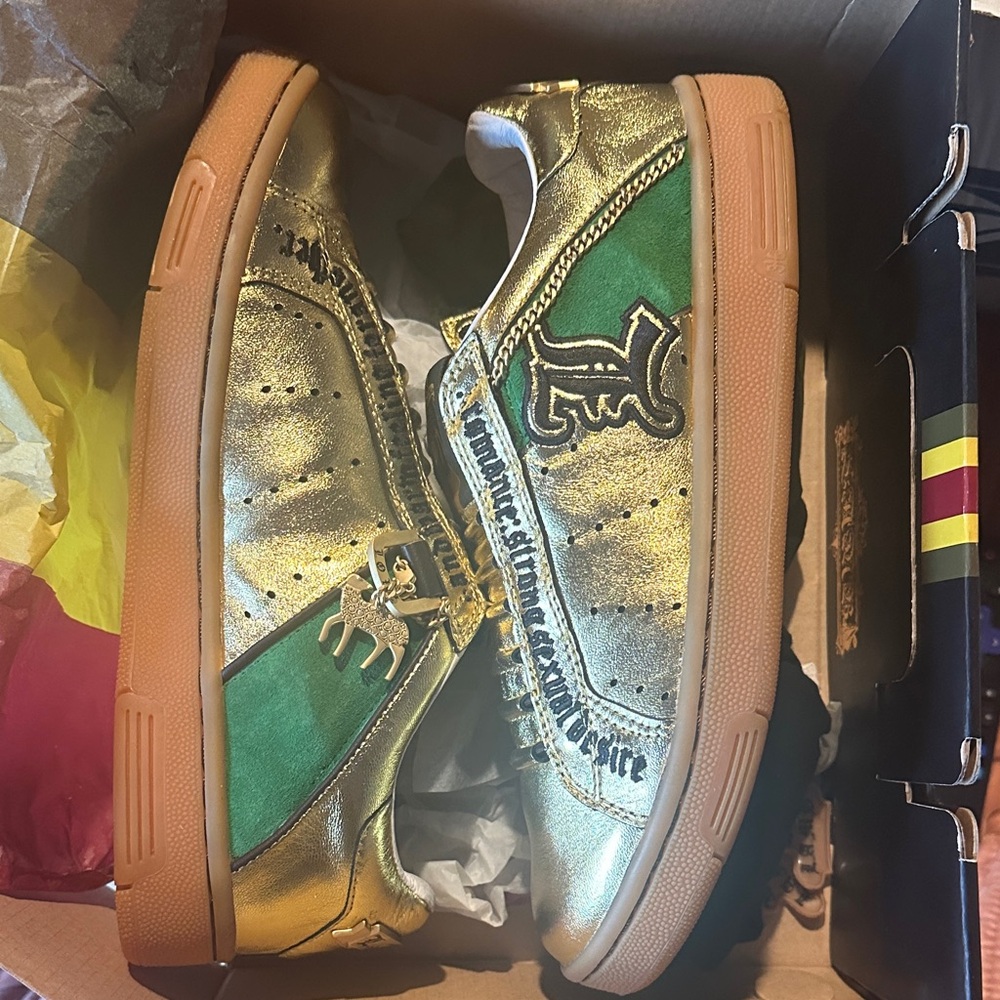 L.A.M.B gold gwen stefani rare sneakers - SZ 10 - never worn!